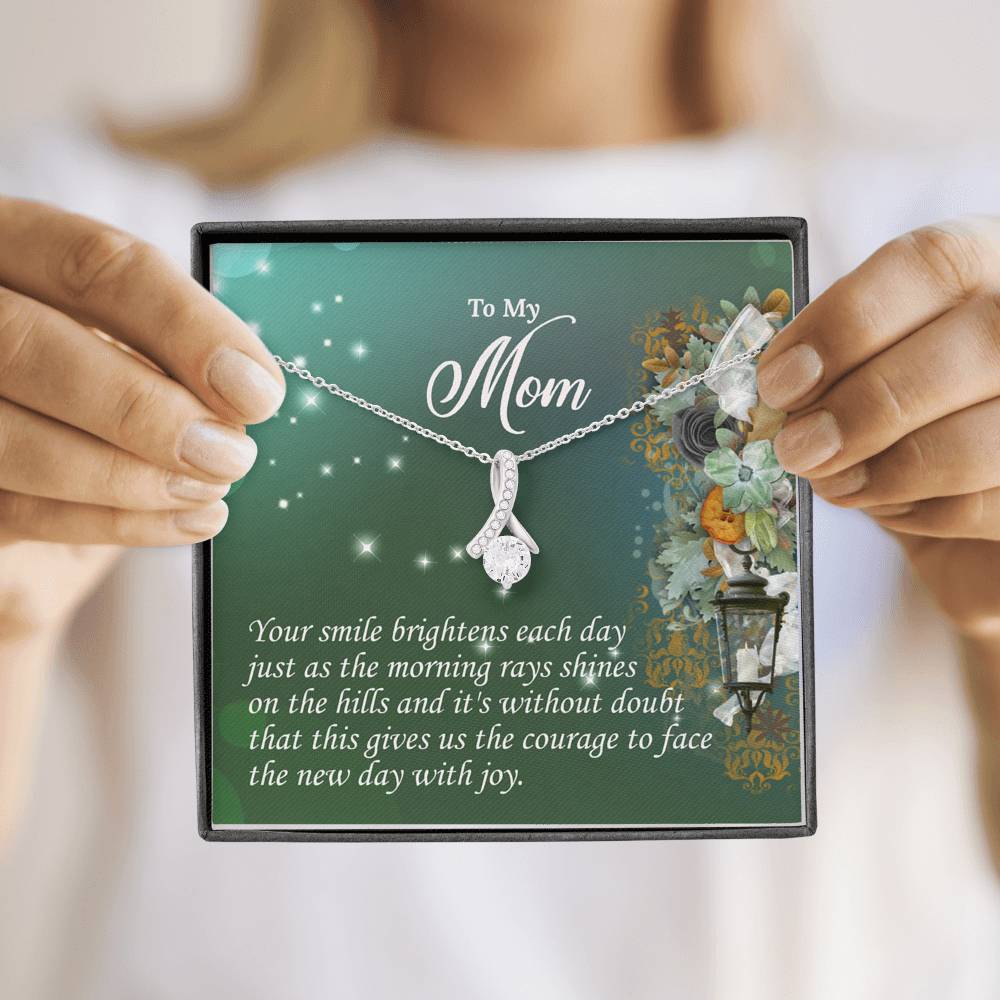 To My Mom Alluring Beauty Necklace