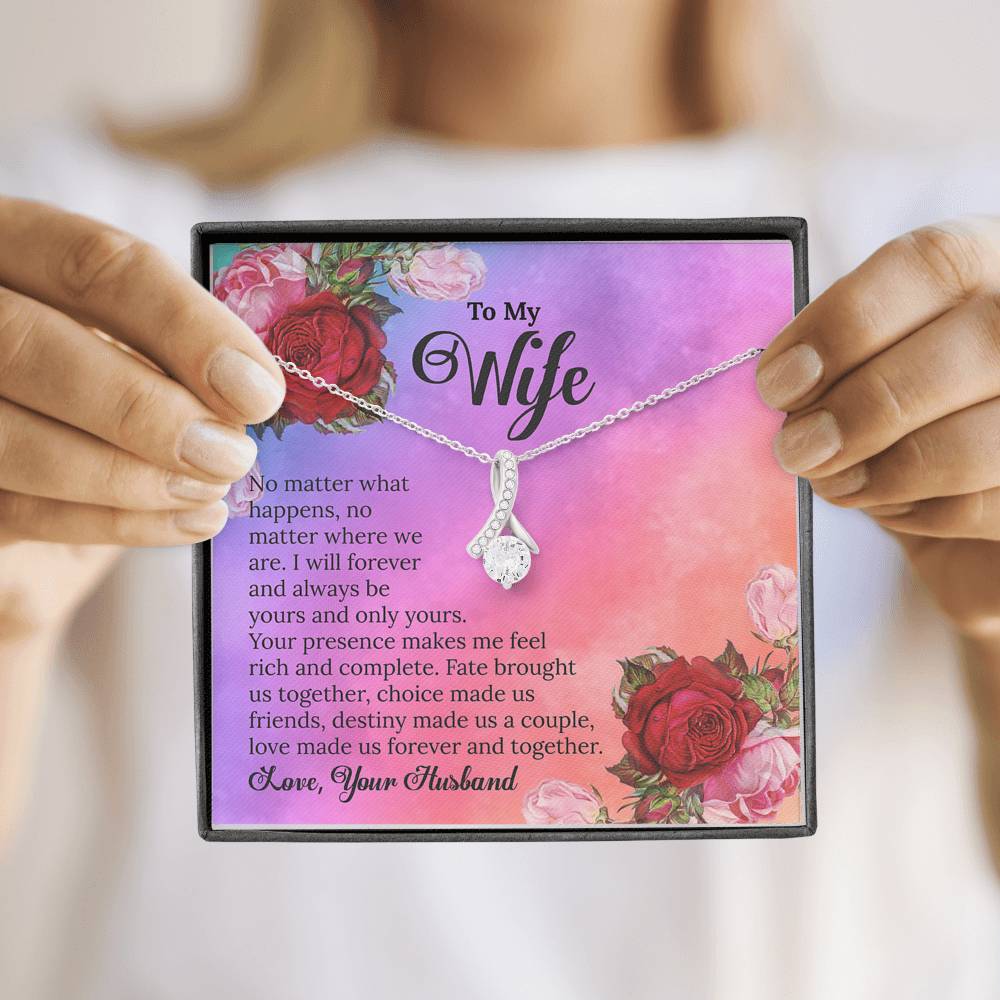 To My Wife Alluring Beauty Necklace