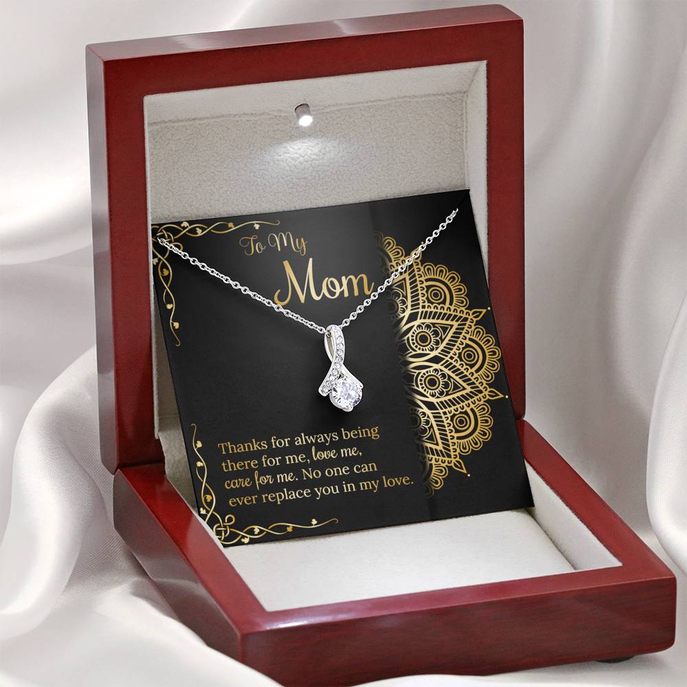 To My Mom Alluring Beauty Necklace